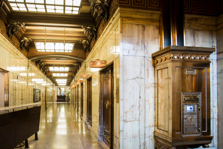 Seattle: Smith Tower Observatory Access Ticket