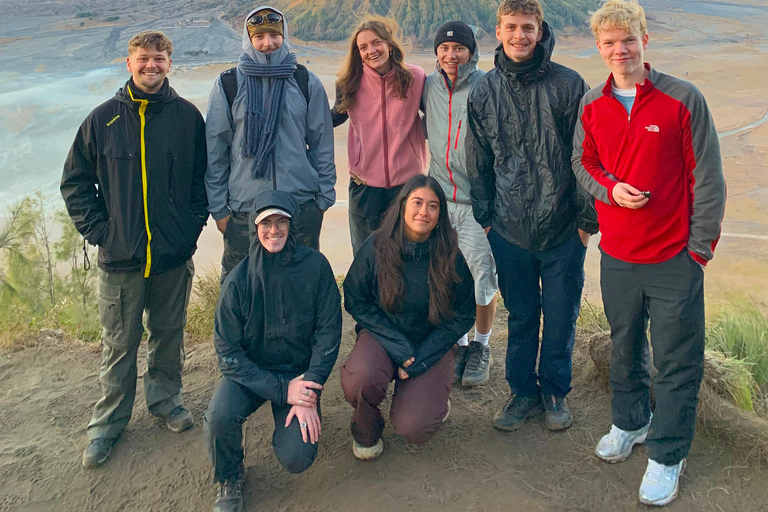 Less Crowded Bromo Sunrise Tour and Ijen Tour 2D1N