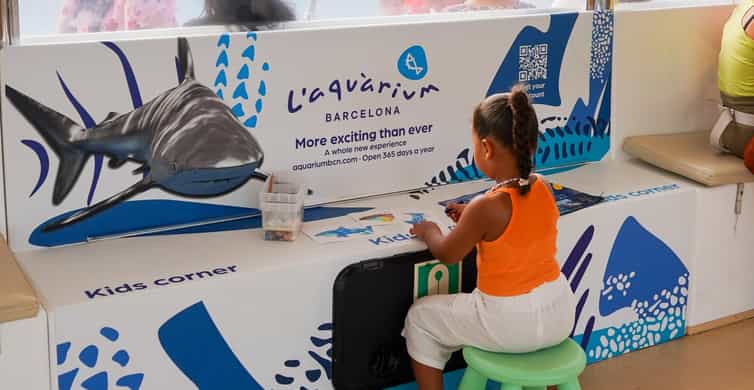 Barcelona: Daytime or Sunset Catamaran Cruise with Music photo 18