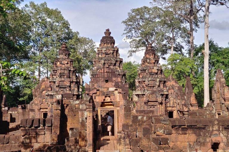 Siem Reap: Wycieczka grupowa do Banteay Srei, Beng Mealea i Rolous