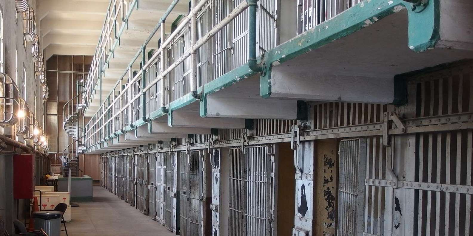 San Francisco: Alcatraz Ticket, Ferry, & Self-Guided App - tour image