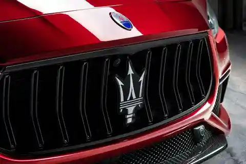 Tour exclusivo de Ferrari y Maserati desde Florencia