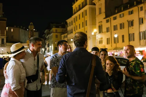 Rome: Rome's Dark Side - Ghosts & Legends Tour in kleine groep