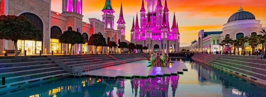 Antalya/Alanya/Side : spectacle nocturne Land of Legends et shopping