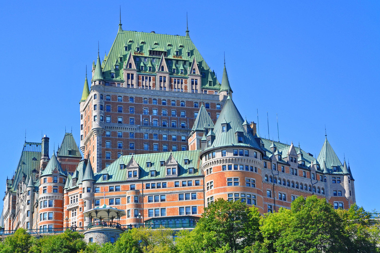 Quebec City: Guided Sightseeing Lunch Cruise