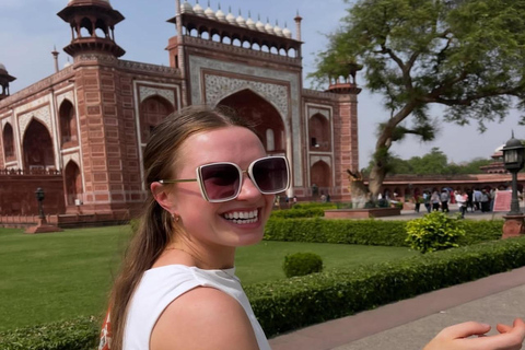 Delhi: Old and New Delhi Private Full or Half-Day Tour Full Day Tour with AC Car, Driver, and Guide