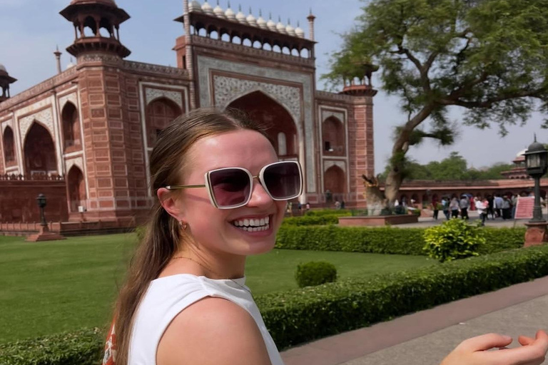 Delhi: Old and New Delhi Private Full or Half-Day Tour Full Day Tour with AC Car, Driver, and Guide