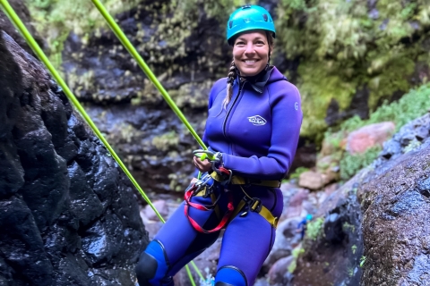 Ab Funchal: Canyoning-Abenteuer für Fortgeschrittene mit Transfer
