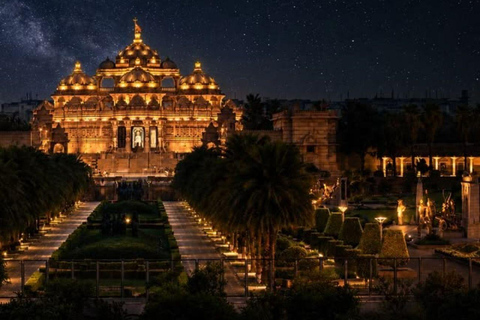 Delhi: Akshardham Temple Tour with Light and Water Show Akshardham Water & Light Show with Car+Guide+Tickets