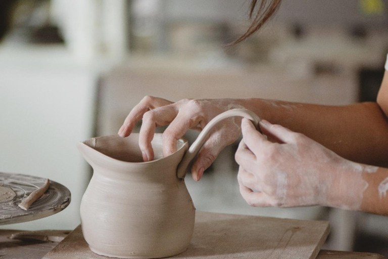 Oldenburg: Pottery Workshop for Beginners with Glazing