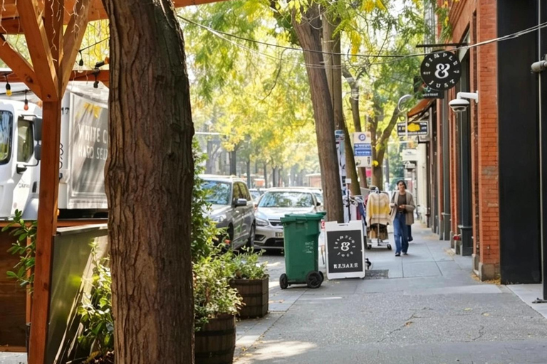 Seattle: Ballard Farmers Market Food & Nordic History Tour