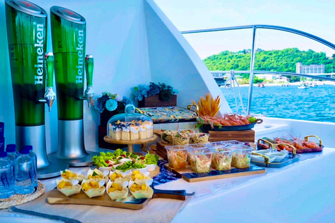 Pattaya: Premium Yacht Sunset Cruise to Koh Larn This program includes pickup from hotels in Pattaya city.