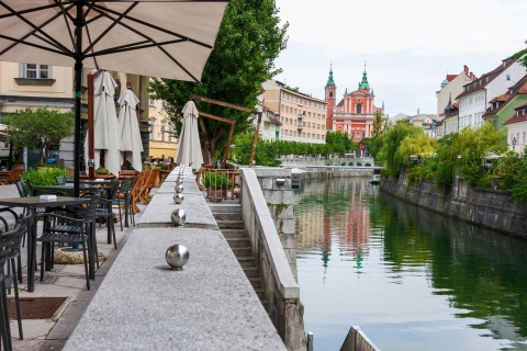 Zagreb nach Ljubljana und Bled Lake TourTour von Zagreb nach Ljubljana und zur Burg von Bled