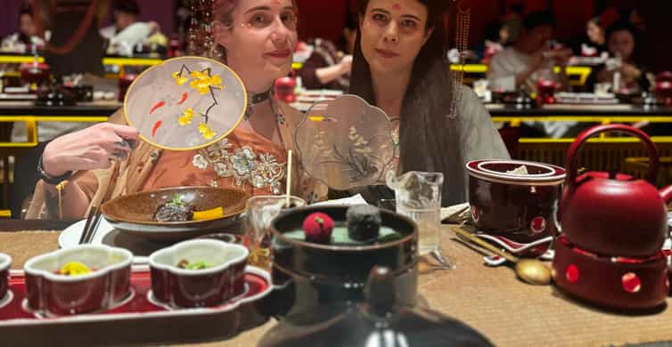 Shanghai Guided Royal Banquet Photo with Massage Option photo 7