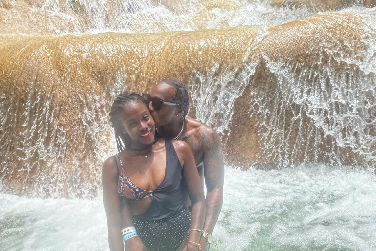 Bob Marley, Dunn’s River Falls and Luminous Lagoon Tour From Grand Palladium/ Lady Hamilton