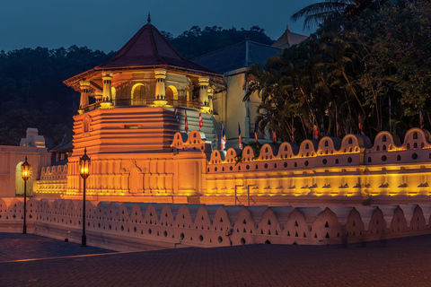 7-Day Sri Lanka UNESCO Heritage Tour | Sigiriya & More