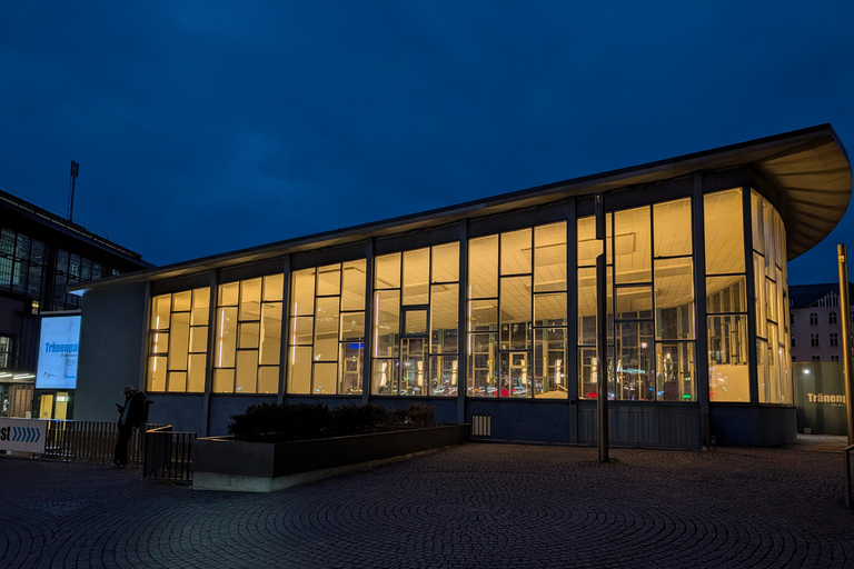 Berlin Night Walking Tour - Iconic Illuminated Landmarks Private Berlin Sunset Walking Tour - Iconic Landmarks