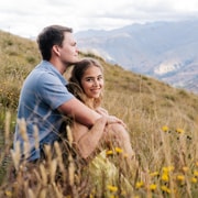 Private Vacation Photoshoot with Photographer in Queenstown
