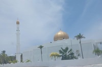 Addu City - Highlights tour of 4 islands by vehicle - Housity