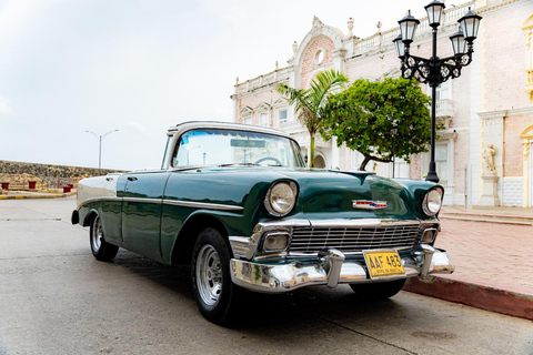 Take a ride in a vintage car and snap some photos in Cartagena de Indias Vintage car ride with a photo shoot