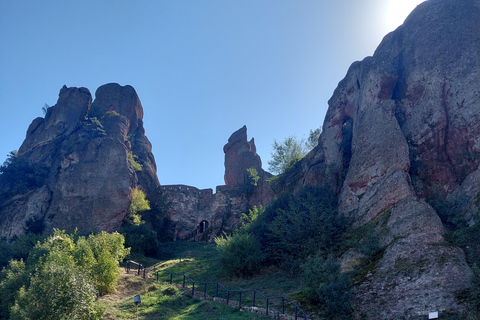 Sofia: Belogradchik Rocks and Venetsa cave Private Day Trip