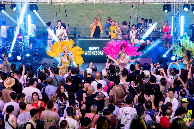 Hong Kong Jockey Club Racecourse Guided Tour with F&B Sha Tin Racecourse Exclusive Package For Visitors