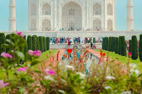 From Delhi: Delhi Agra Same-Day Tour Car Taxi And Guide From: Delhi–Agra Same-Day Tour by Private Car & Guide