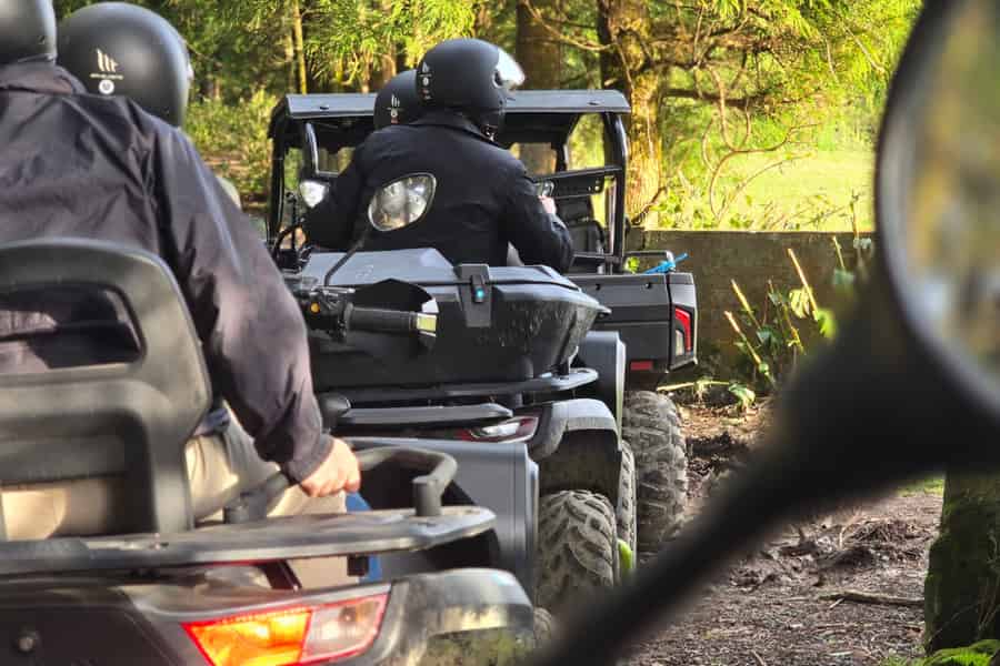 OFF-ROAD-Tour – Lagoa do Congro und Vila Franca do Campo. Foto: GetYourGuide