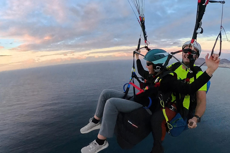 Gran Canaria: Paragliding hands on experience with pilot
