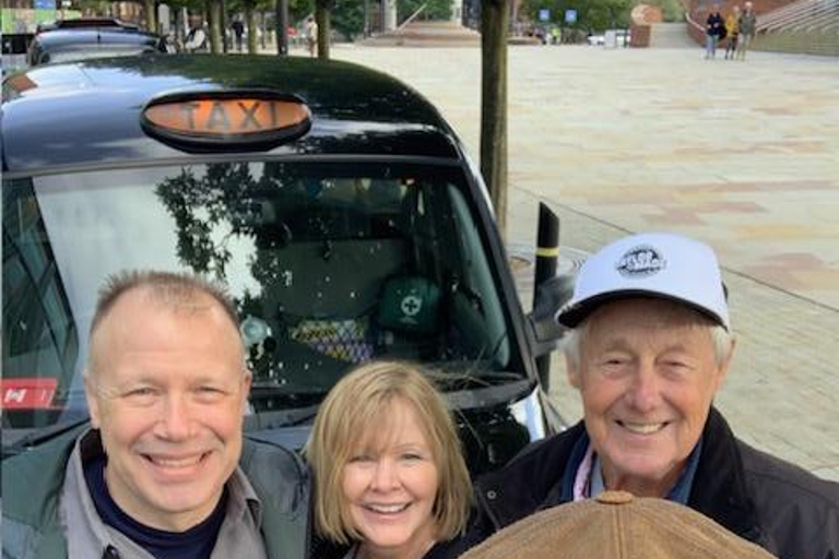 Manchester: Private Iconic Taxi Tour with Local Guide Mike