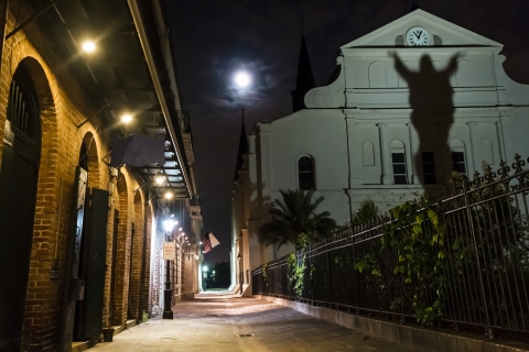 Nueva Orleans: tour urbano nocturno 2h cementerio encantado