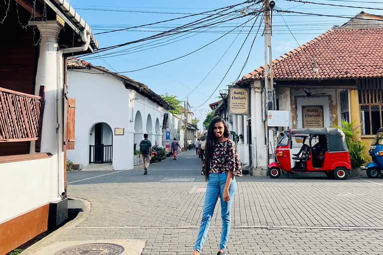 加勒堡：专业女导游带领的徒步导览加勒堡：专业女导游带你徒步导览