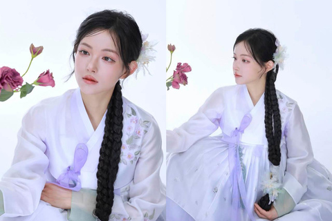 Storytelling Hanbok Photography at Royal Palace Private Group Photography Session