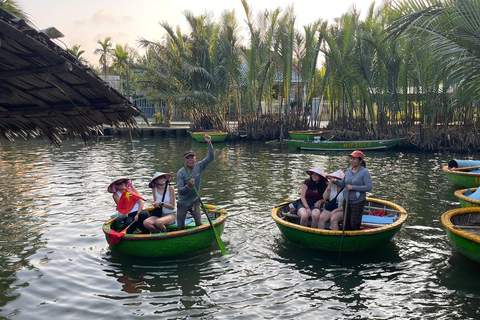 Hoi An: Basket Boat, Lantern Making Class & Hoai River Ride