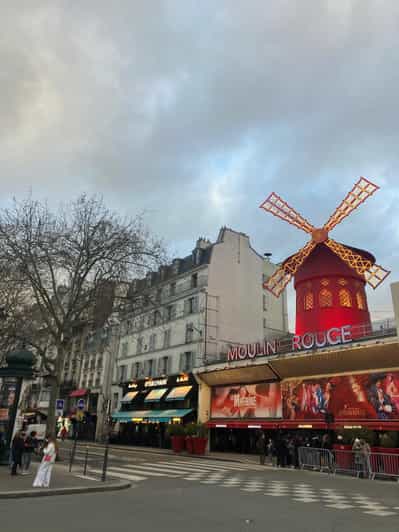 Paris: Montmartre Guided Walking Tour with Tastings