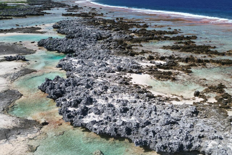 Île aux Récifs and its Natural Pools, Passe de Tiputa, and Aquarium Reef Island and its Natural Pools, Tiputa Pass, and Aquarium