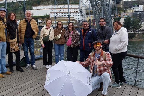 Excursão a pé do Porto a Gaia - Prova de vinhos incluída