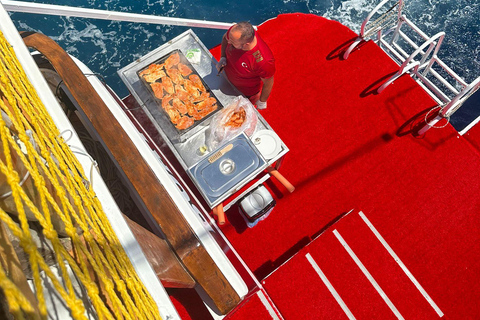 Alanya: Pirate Boat Trip with Swimming and Foam Party Alanya: Pirate Boat Trip with Transfer