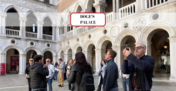 Tour zum Dogenpalast und Gondelfahrt