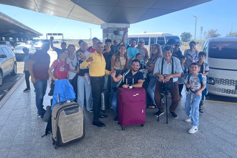 Santo Domingo Airport: One-Way or Round Trip Transfers One way from SDQ Airport to Las Terrenas