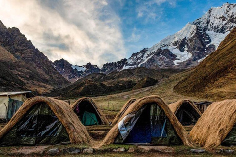 Trek Salkantay - Trek épique vers le Machu Picchu