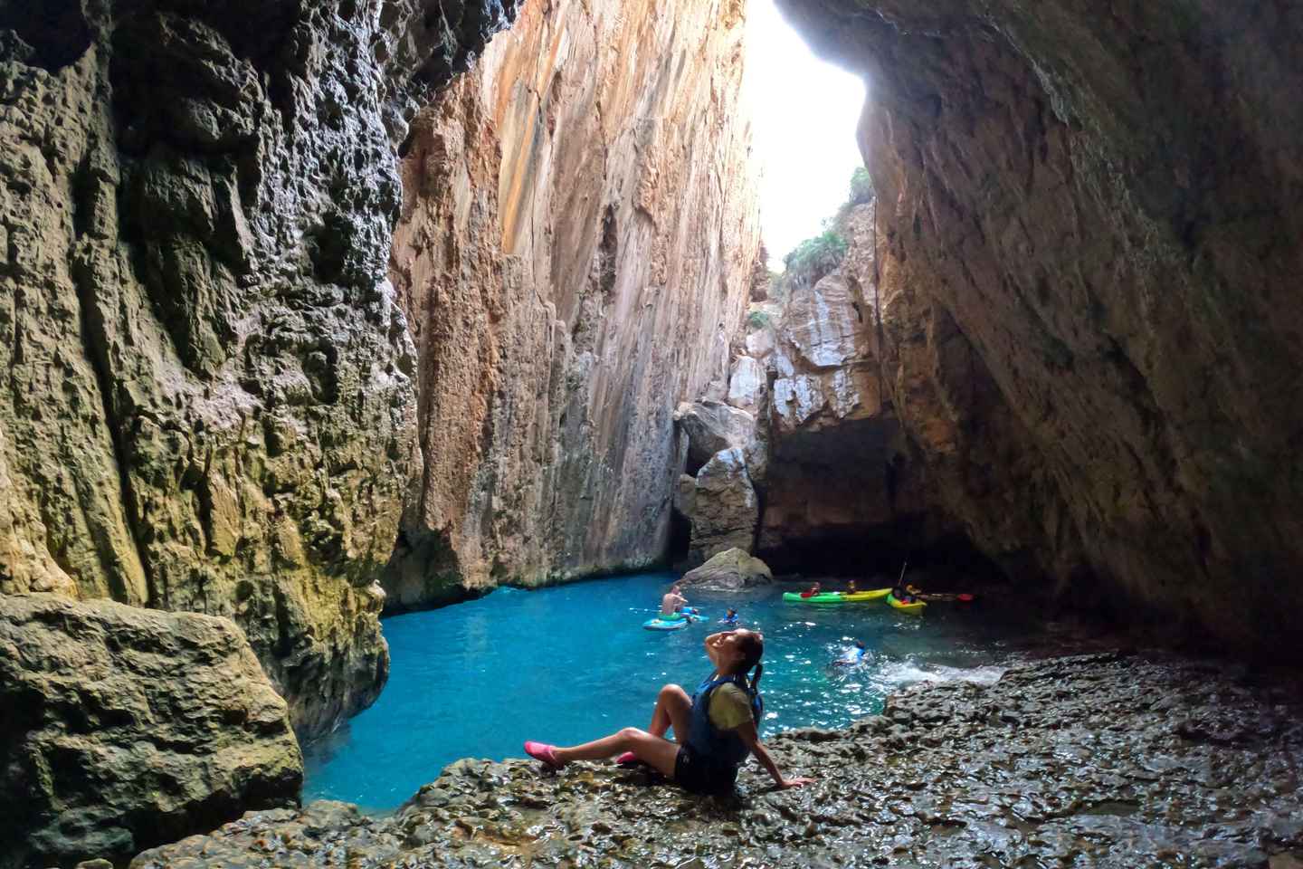 Moraig: Kayak Excursion to Moraig & Cave peces-testos