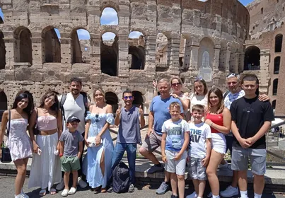 Luxuriöse Minibustour durch Rom ab Civitavecchia Luxuriöse Minibustour durch Rom ab Civitavecchia