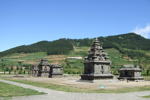 Desde Yogyakarta : Excursión de un día a la Meseta de Dieng