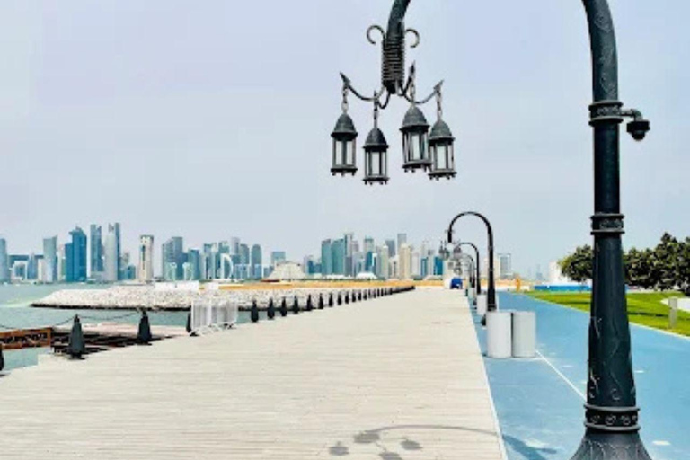 Doha: Mina District's Colorful Streets & Coastal Vibes Tour