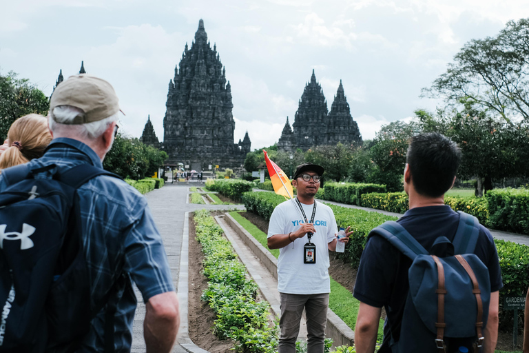 Yogyakarta: Borobudur Yard and Prambanan Temple Tour Guided Tour with Prawirotaman Area Meeting Point No Tickets