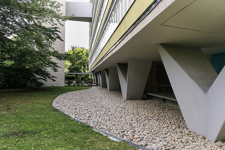 Berlin: Hansaviertel 1950s Architecture Walking Tour