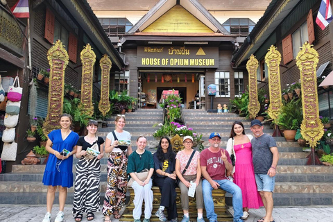 Chiang Rai:Guided Highlights Full-Day Tour-FREE LUNCH BUFFET Experience the Wonders of Chiang Rai with Free Thai Buffet