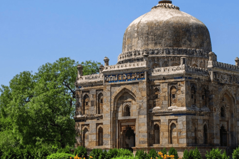 Old and New Delhi Uncovered: Private Guided Full-Day Tour