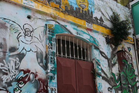 Walking Tour Inside Maputo Neighborhoods